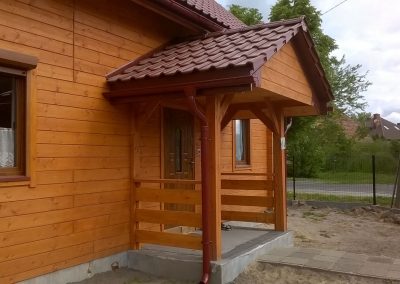 Dom z drewna w okolicach Sulechowa